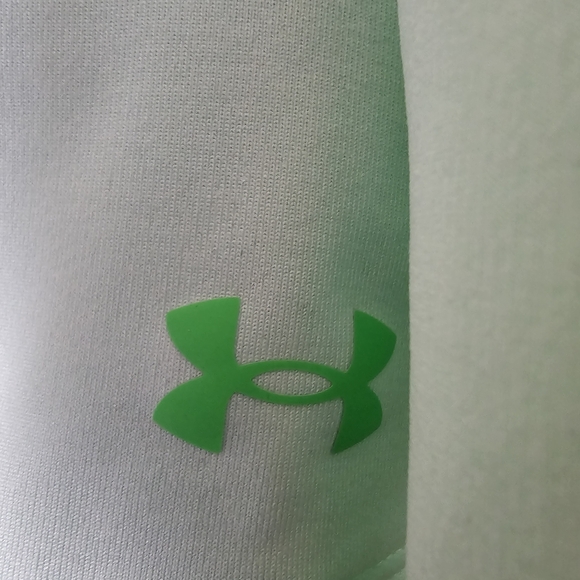 Under Armour Coldgear Light Green Athletic Fitted Pullover - Picture 6 of 16